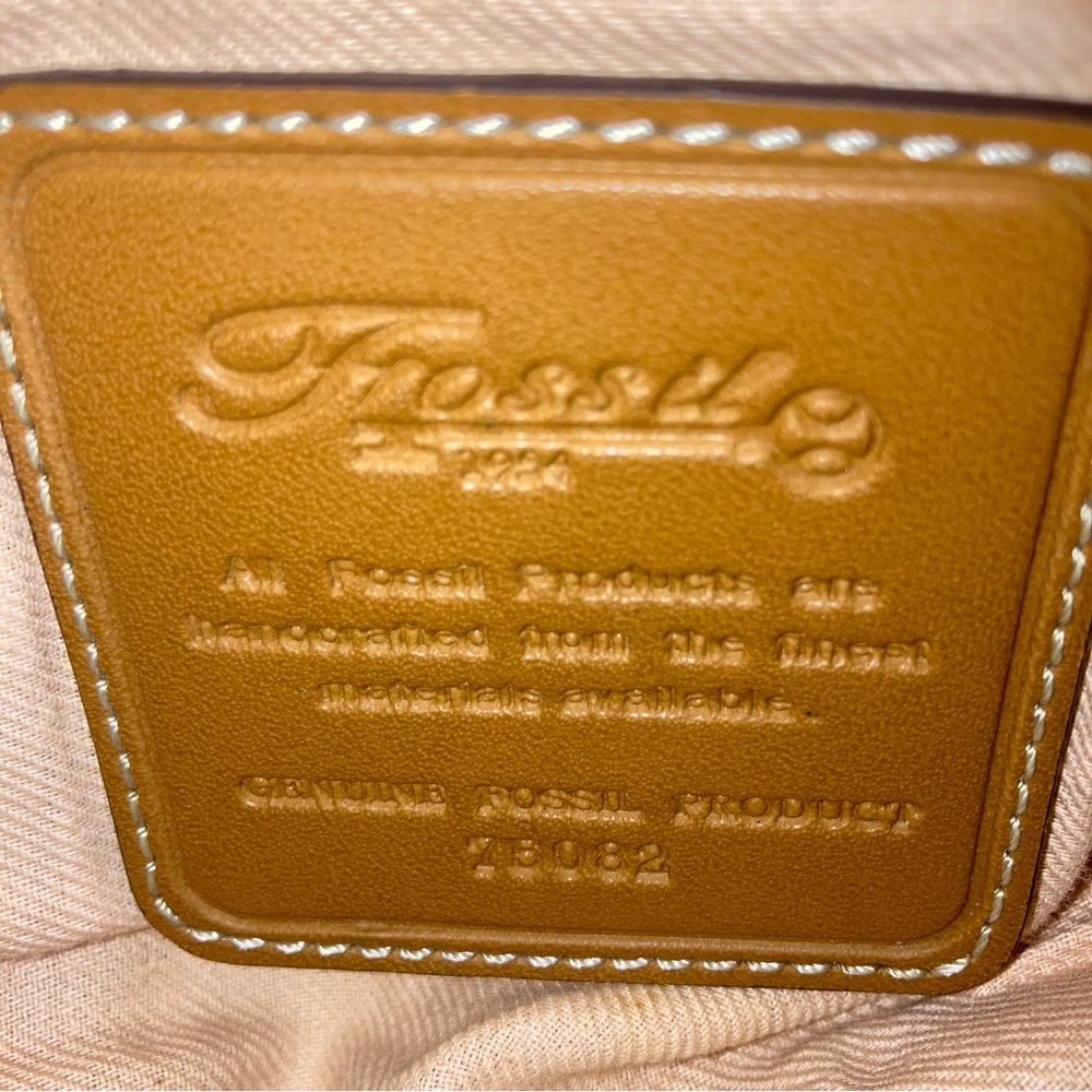Fossil Pink Canvas Shoulder Bag with Brown Strap - Picture 2 of 4